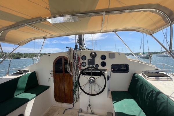 Lucky Bat 37ft Prout Yacht For Sale