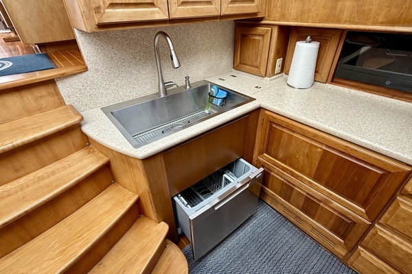 2002 Legacy Yachts 52