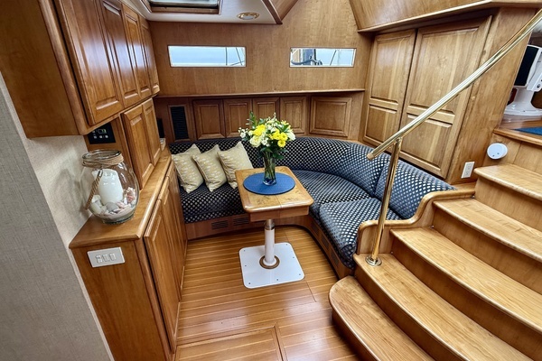 2002 Legacy Yachts 52