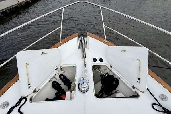 2002 Legacy Yachts 52