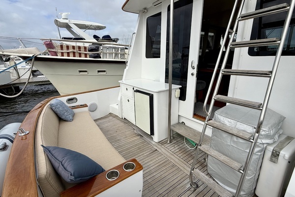 2002 Legacy Yachts 52