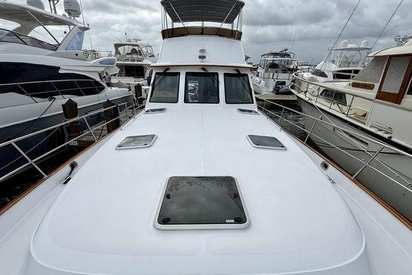 2002 Legacy Yachts 52