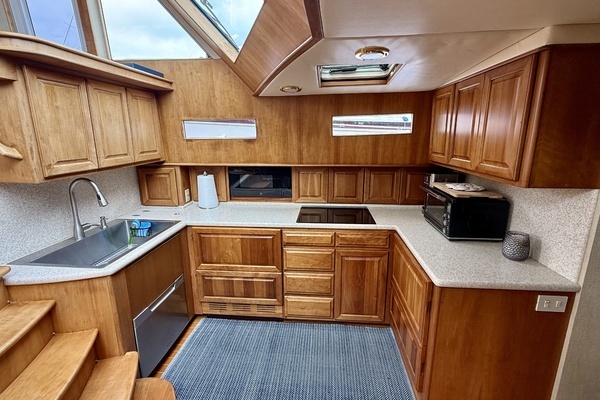 2002 Legacy Yachts 52