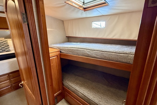 2002 Legacy Yachts 52