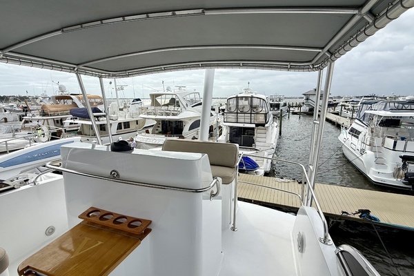 2002 Legacy Yachts 52
