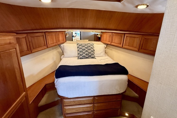 2002 Legacy Yachts 52