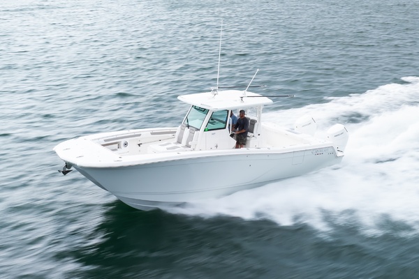34ft Caymas Yacht For Sale
