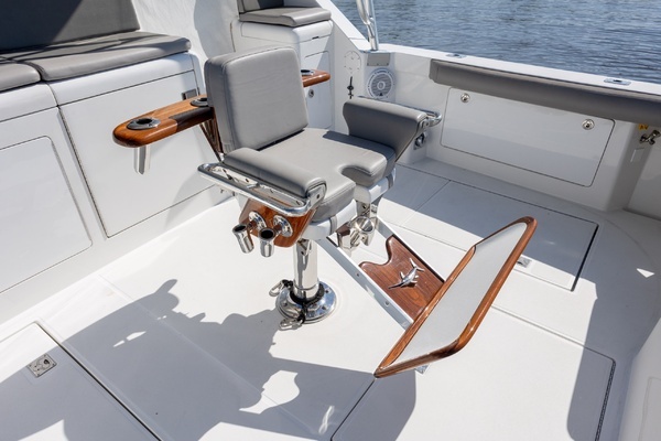 Cabo 45 Express Yacht For Sale