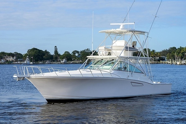 2005 Cabo 45