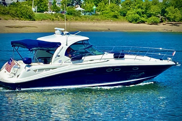 2005 Sea Ray 39