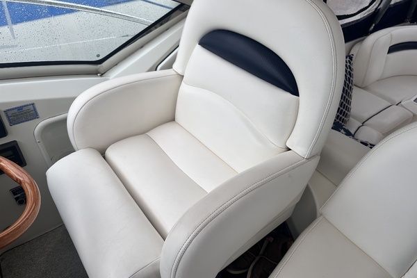 2005 Sea Ray 39