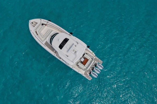2025 Tiara Yachts 38