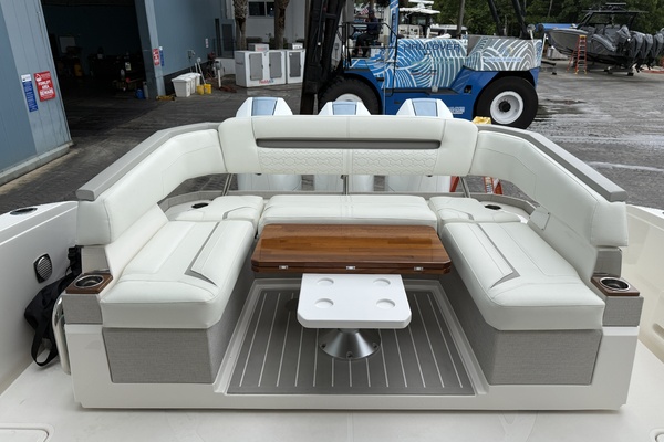 38ft Tiara Yachts Yacht For Sale