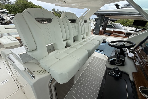 38ft Tiara Yachts Yacht For Sale