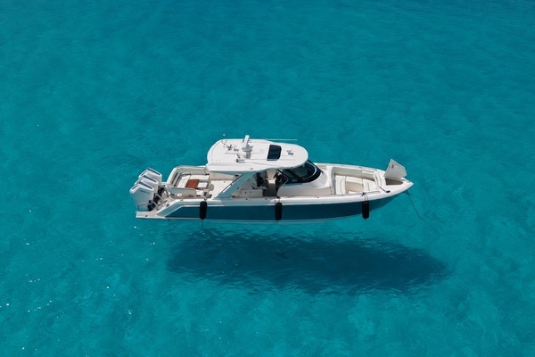 2025 Tiara Yachts 38