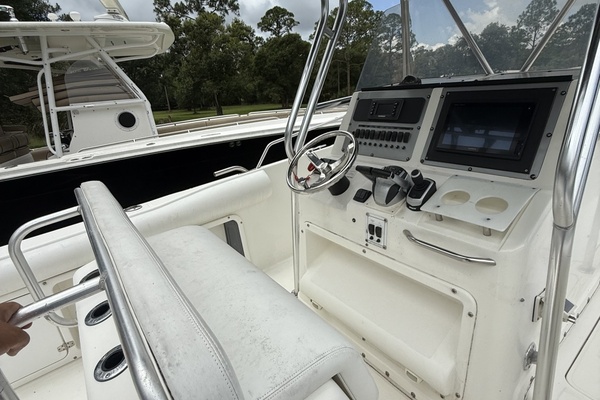 30ft Century Yacht For Sale