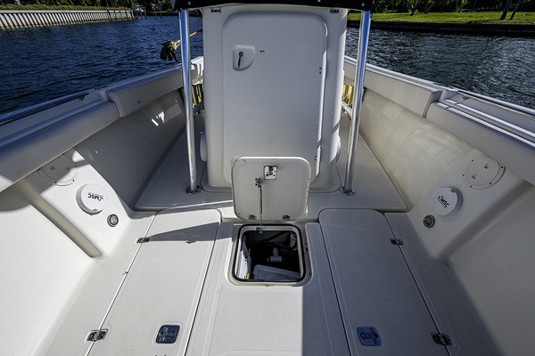 34ft Pursuit Yacht For Sale