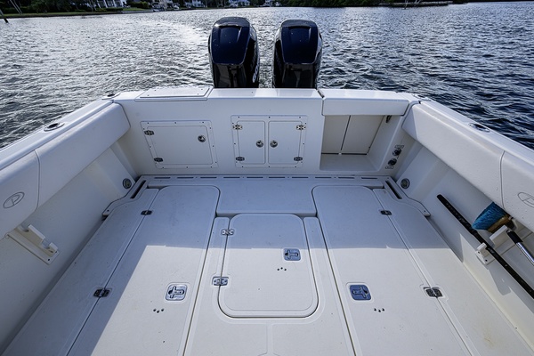 34ft Pursuit Yacht For Sale
