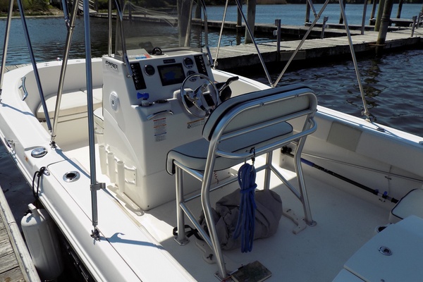 18ft Robalo Yacht For Sale