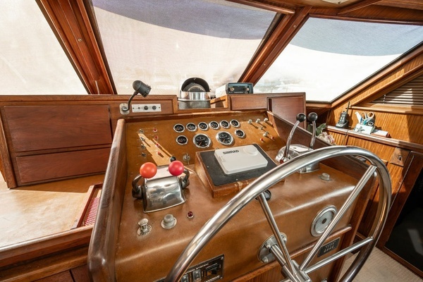 Hatteras Yacht Fish Yacht For Sale