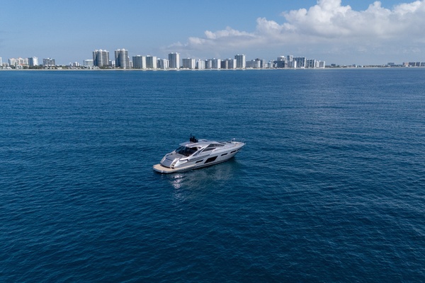 NIKI 70ft Pershing Yacht For Sale