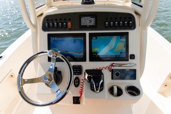 23ft Grady White Yacht For Sale