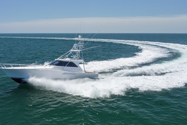 2008 Viking 52