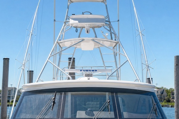 2008 Viking 52