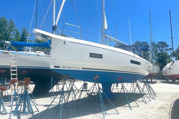 2022 Beneteau Oceanis 40.1