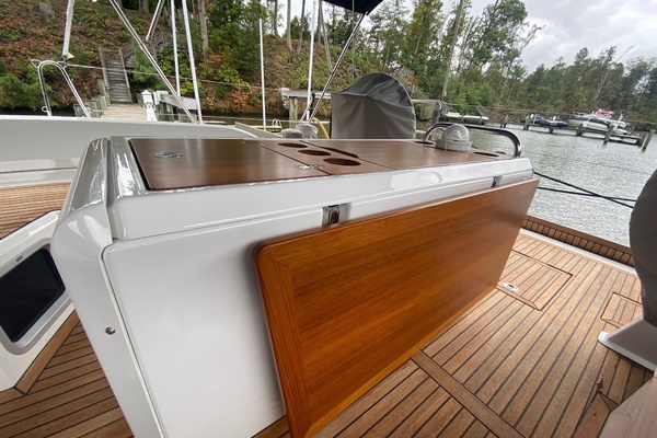 Good to Go 51ft Beneteau Yacht For Sale