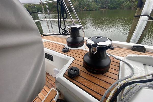 Good to Go 51ft Beneteau Yacht For Sale