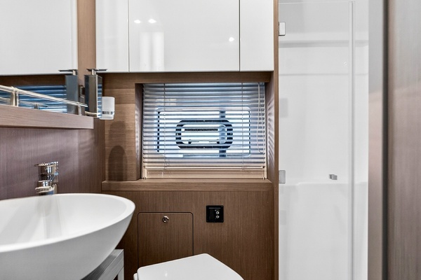 2023 Beneteau 45