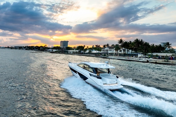 2023 Beneteau 45