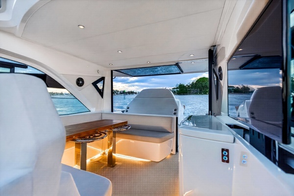 2023 Beneteau 45