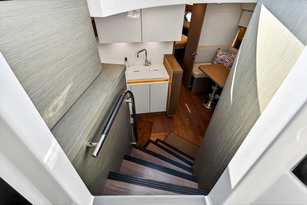 2023 Beneteau 45