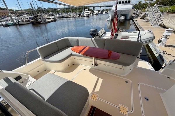 2016 Sabre 48