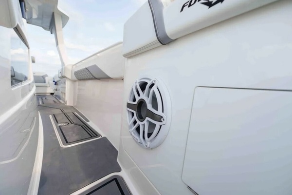 Sip Happens 38ft Fountain Yacht For Sale