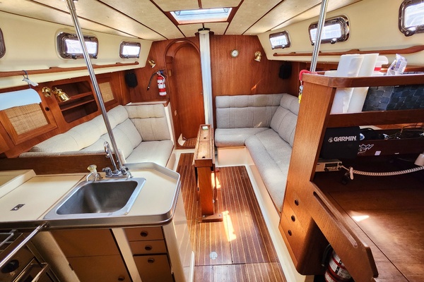 36ft Canadian Sailcraft Yacht For Sale