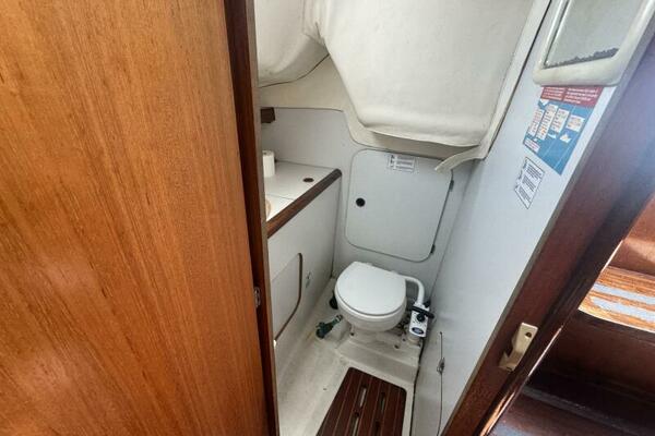 28ft Beneteau Yacht For Sale