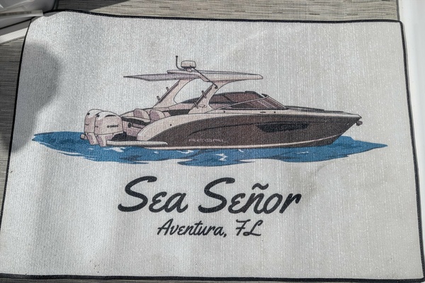 Sea Senor 33ft Regal Yacht For Sale