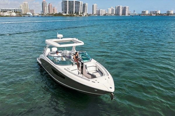 33-ft-Regal-2019-33 OBX-Sea Senor Hallandale Beach Florida United States  yacht for sale
