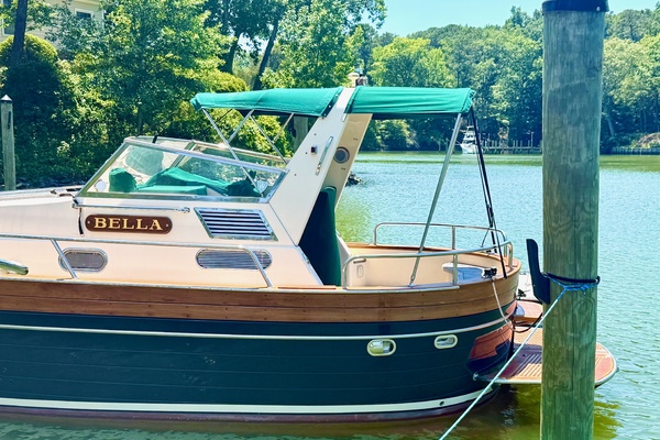 Bella 24ft Apreamare Yacht For Sale