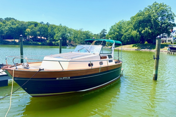 Bella 24ft Apreamare Yacht For Sale
