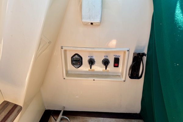 Bella 24ft Apreamare Yacht For Sale