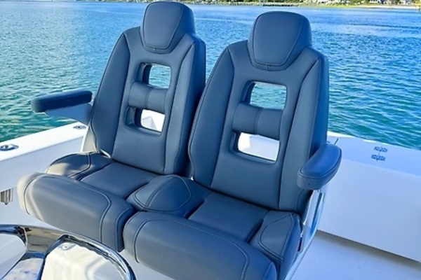 Rare Breed 27ft Custom Carolina Yacht For Sale