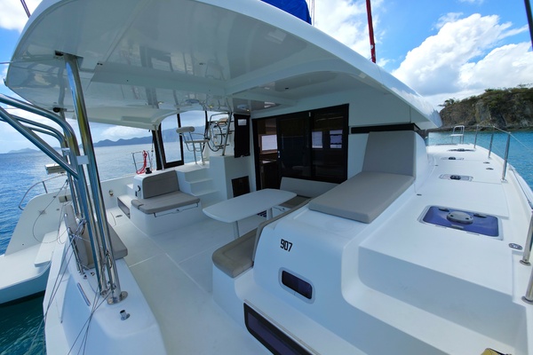 Wanderer 42ft Lagoon Yacht For Sale