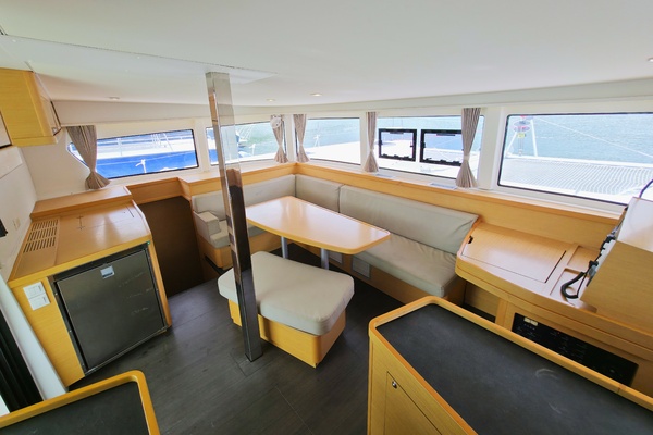 Wanderer 42ft Lagoon Yacht For Sale