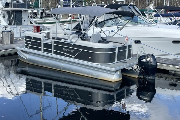 20ft Godfrey Yacht For Sale