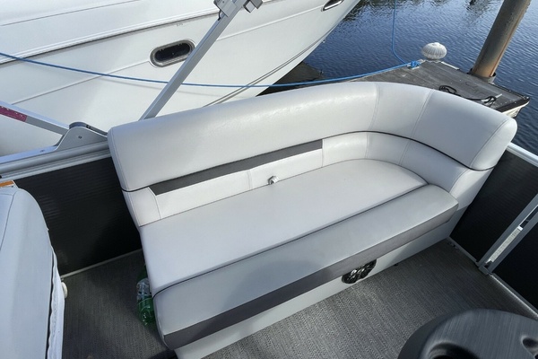 20ft Godfrey Yacht For Sale