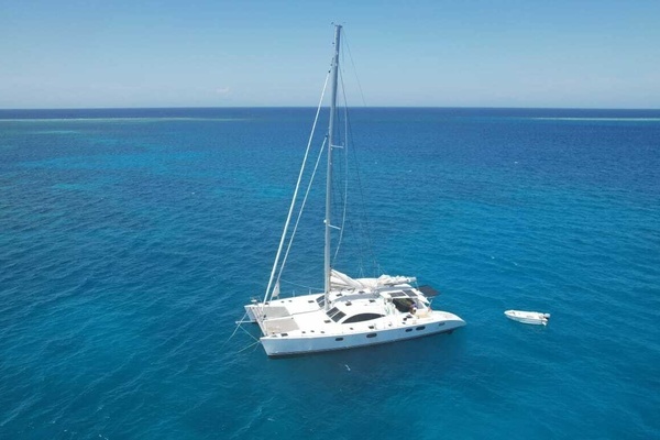 72-ft-Prout-2015-72-Champagne-Antigua and Barbuda yacht for sale